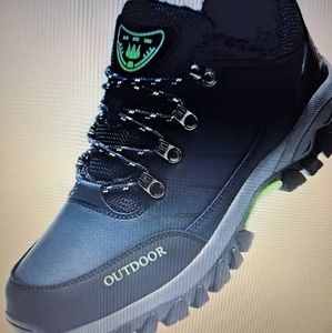 Mens winter hiking Boots water proof fasionable footware